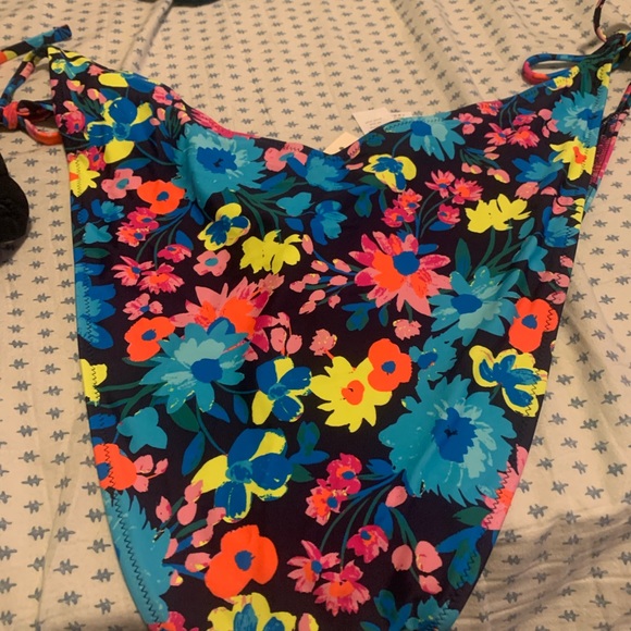 Aerie Cheekiest Bikini Bottom NWT - Picture 3 of 4